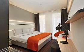 Hyperion Hotel Hamburg City, Trademark Collection By Wyndham